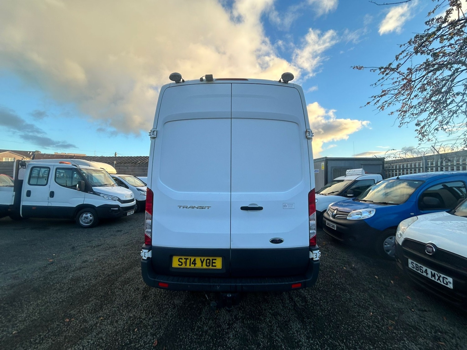 Used Ford Transit 2014 for sale - 76576114: Photo 2