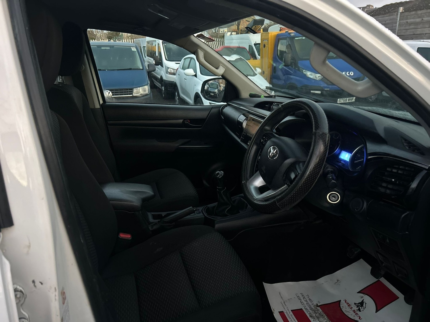 Used Toyota Hilux 2018 for sale - 77886349: Photo 12