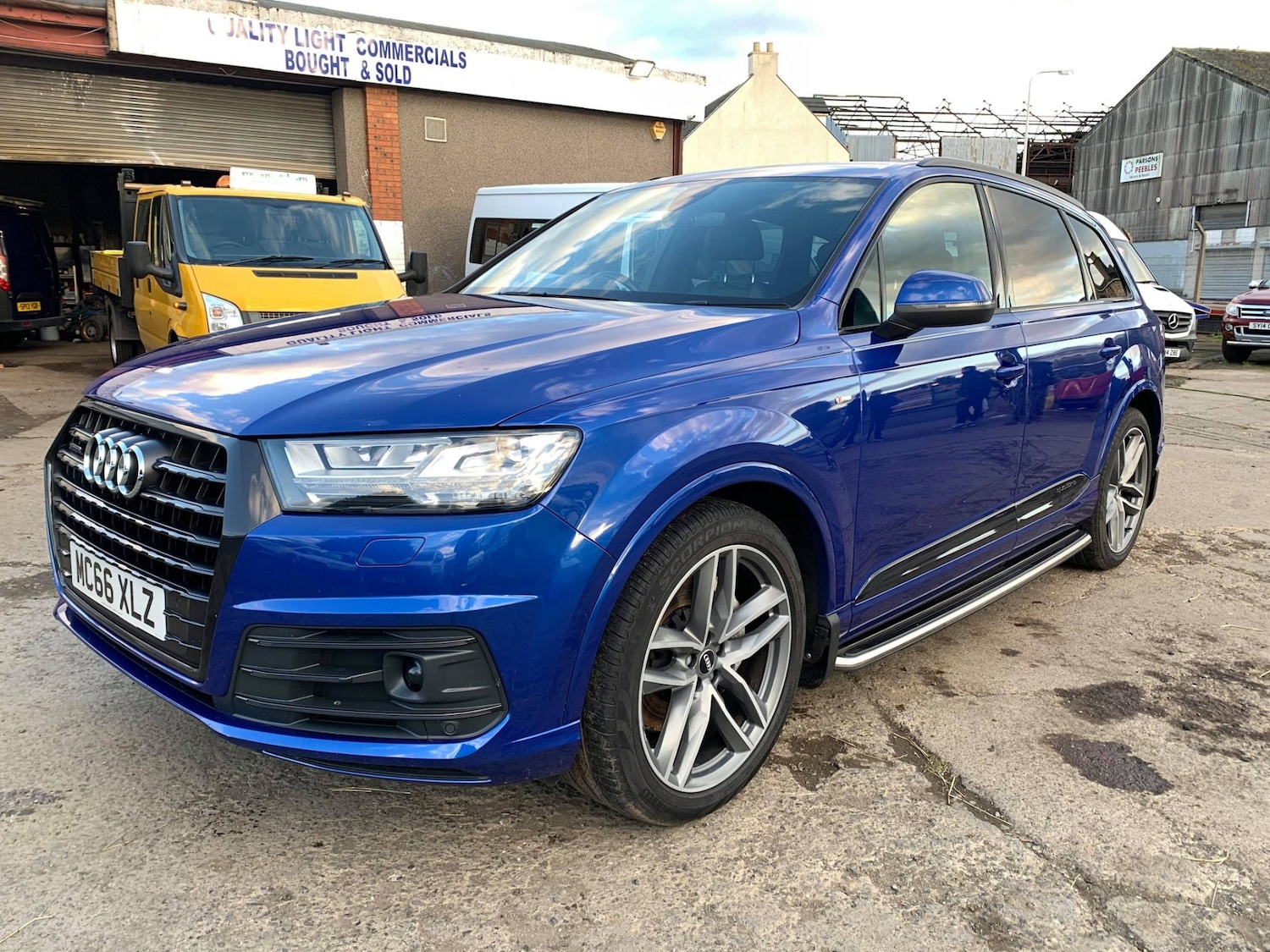 Used Audi Q7 2016 for sale - 76885249: Photo 17