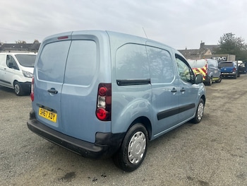 Used Peugeot Partner 2018 for sale - 78293547: Photo