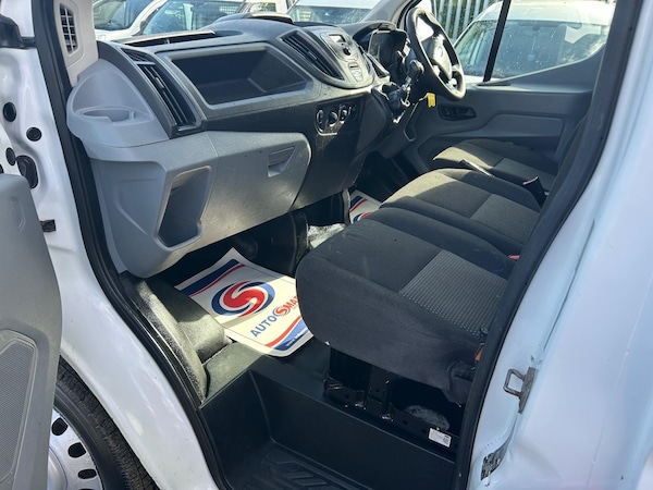 Used Ford Transit 2018 for sale - 76273123: Photo 9