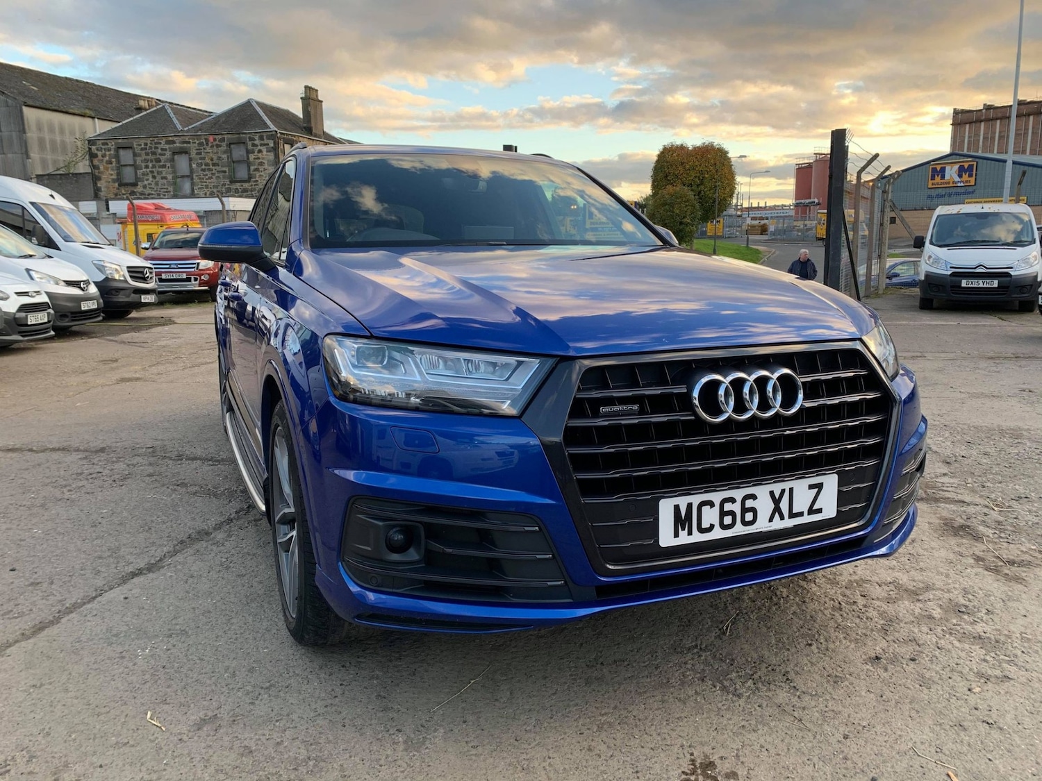 Used Audi Q7 2016 for sale - 76902507: Photo 2