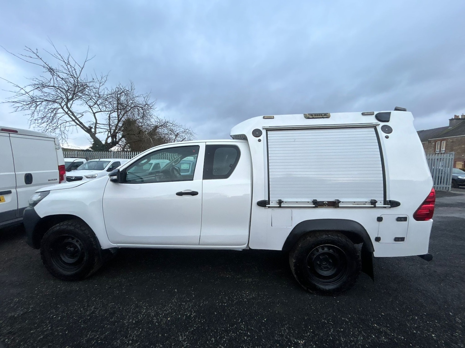 Used Toyota Hilux 2017 for sale - 78129410: Photo 11