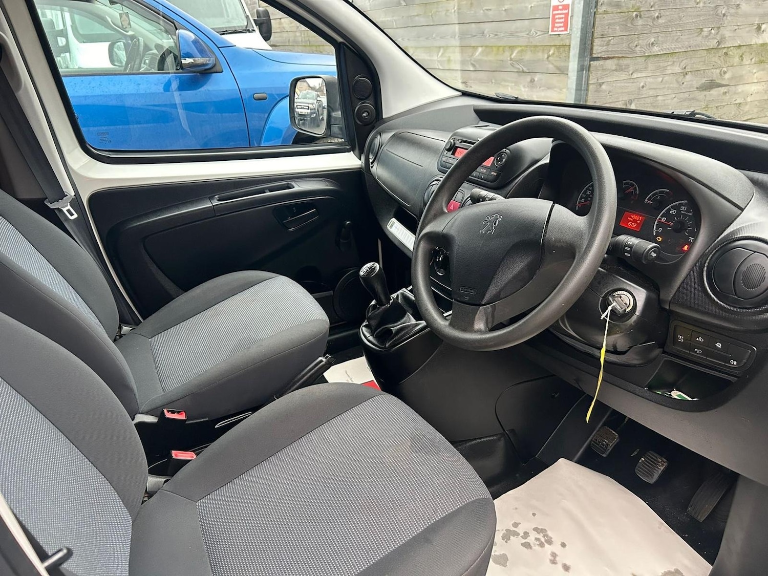 Used Peugeot Bipper 2015 for sale - 77614899: Photo 2