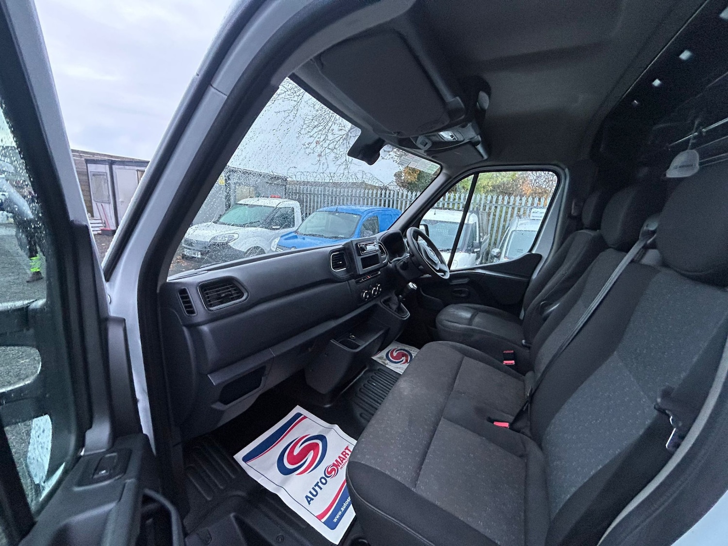 Used Vauxhall Movano 2021 for sale - 76890092: Photo 2