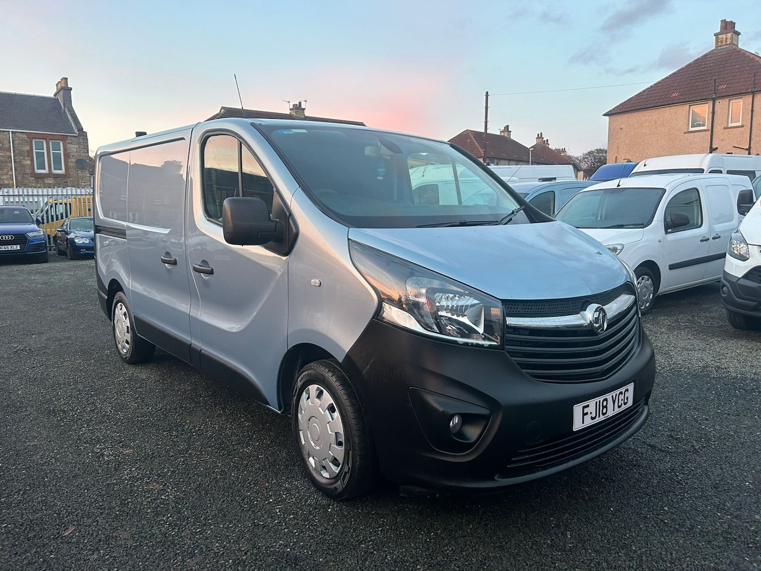 Used Vauxhall Vivaro 2018 for sale - 77263942: Photo 5