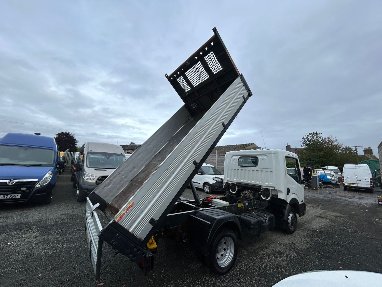 Used Nissan Cabstar 2017 for sale - 76133134: Photo 8