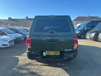 Used Toyota Hilux 2017 for sale - 78387450: Photo