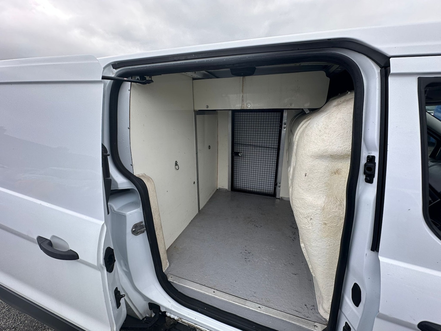 Used Ford Transit Connect 2014 for sale - 78187535: Photo 12