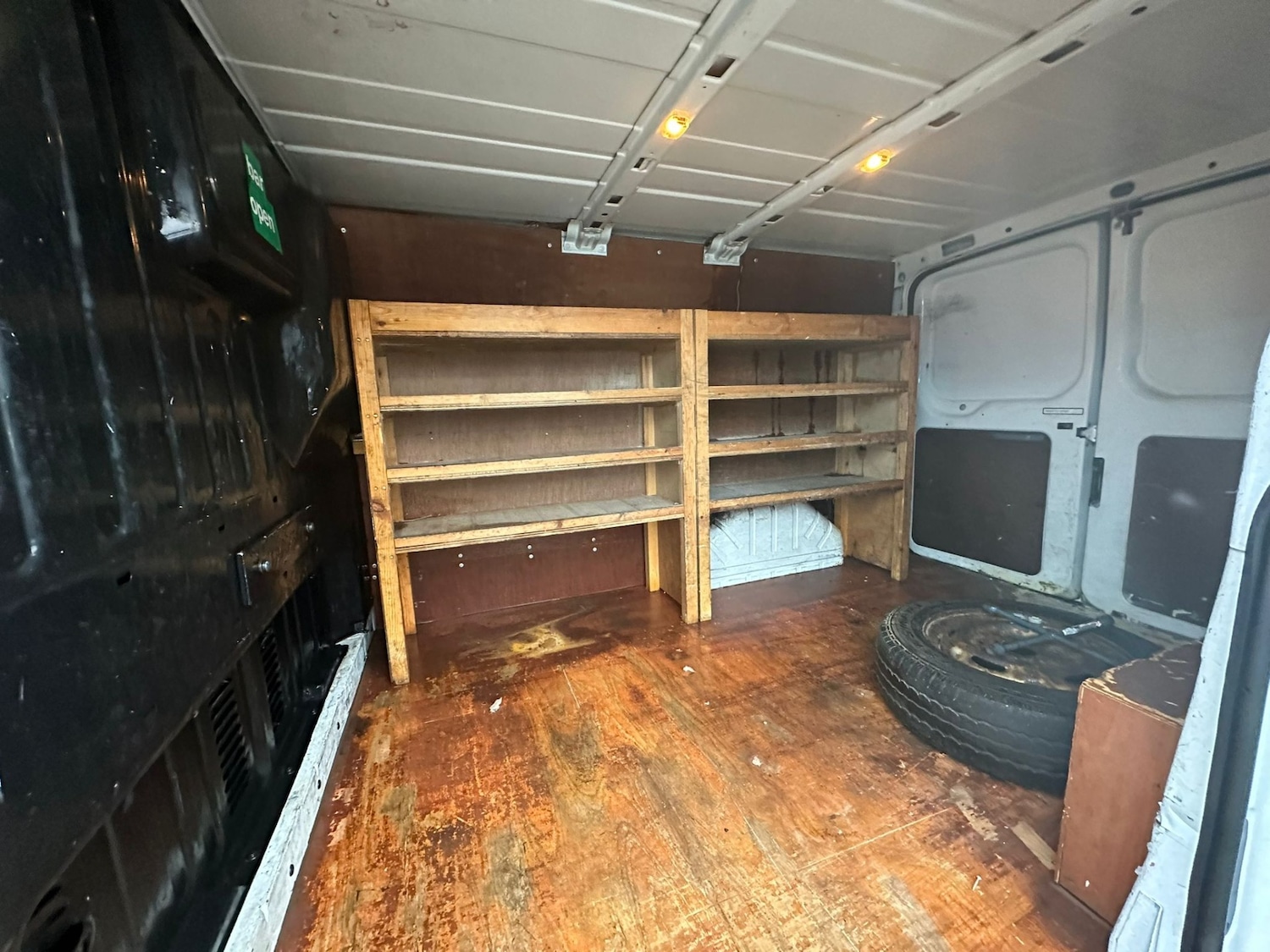 Used Ford Transit 2009 for sale - 78059982: Photo 10