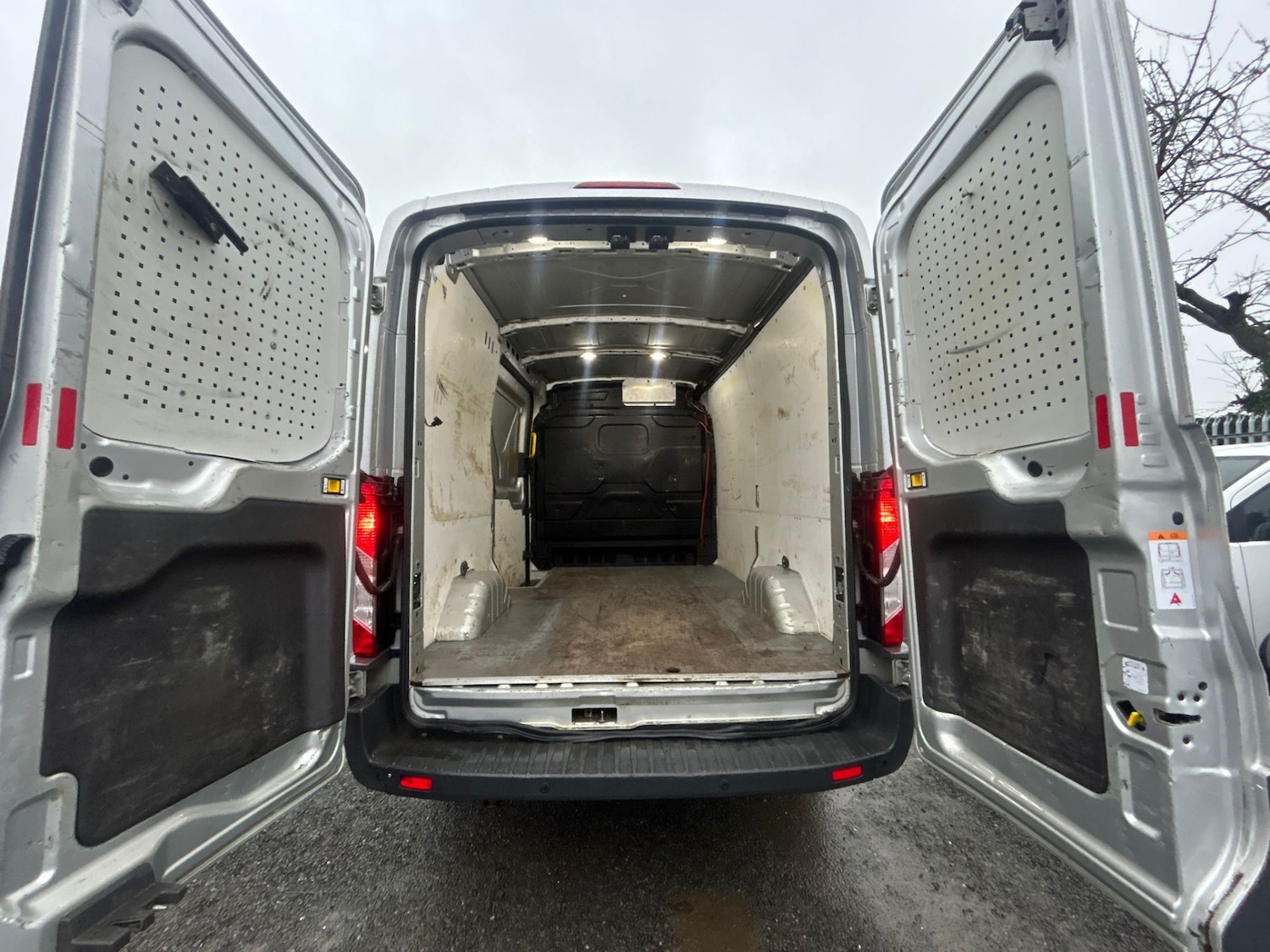 Used Ford Transit 2018 for sale - 77333422: Photo 10