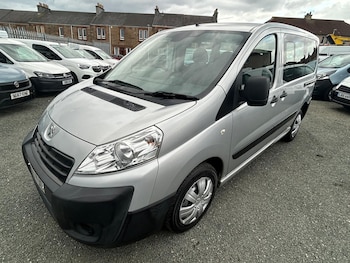 Used Peugeot Expert Tepee 2015 for sale - 76207405: Photo