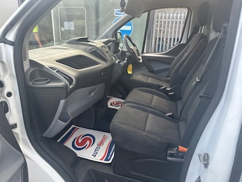 Used Ford Transit Custom 2015 for sale - 79597109: Photo