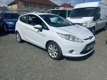 2010 (60) - 1.25 Zetec 3dr [82]