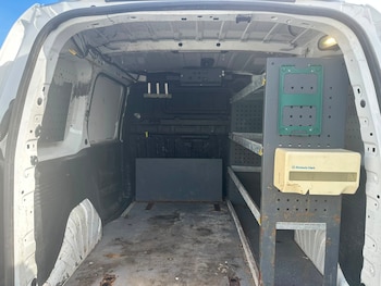Used Peugeot Partner 2019 for sale - 79444875: Photo