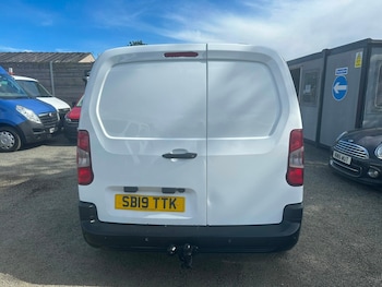Used Peugeot Partner 2019 for sale - 79444875: Photo