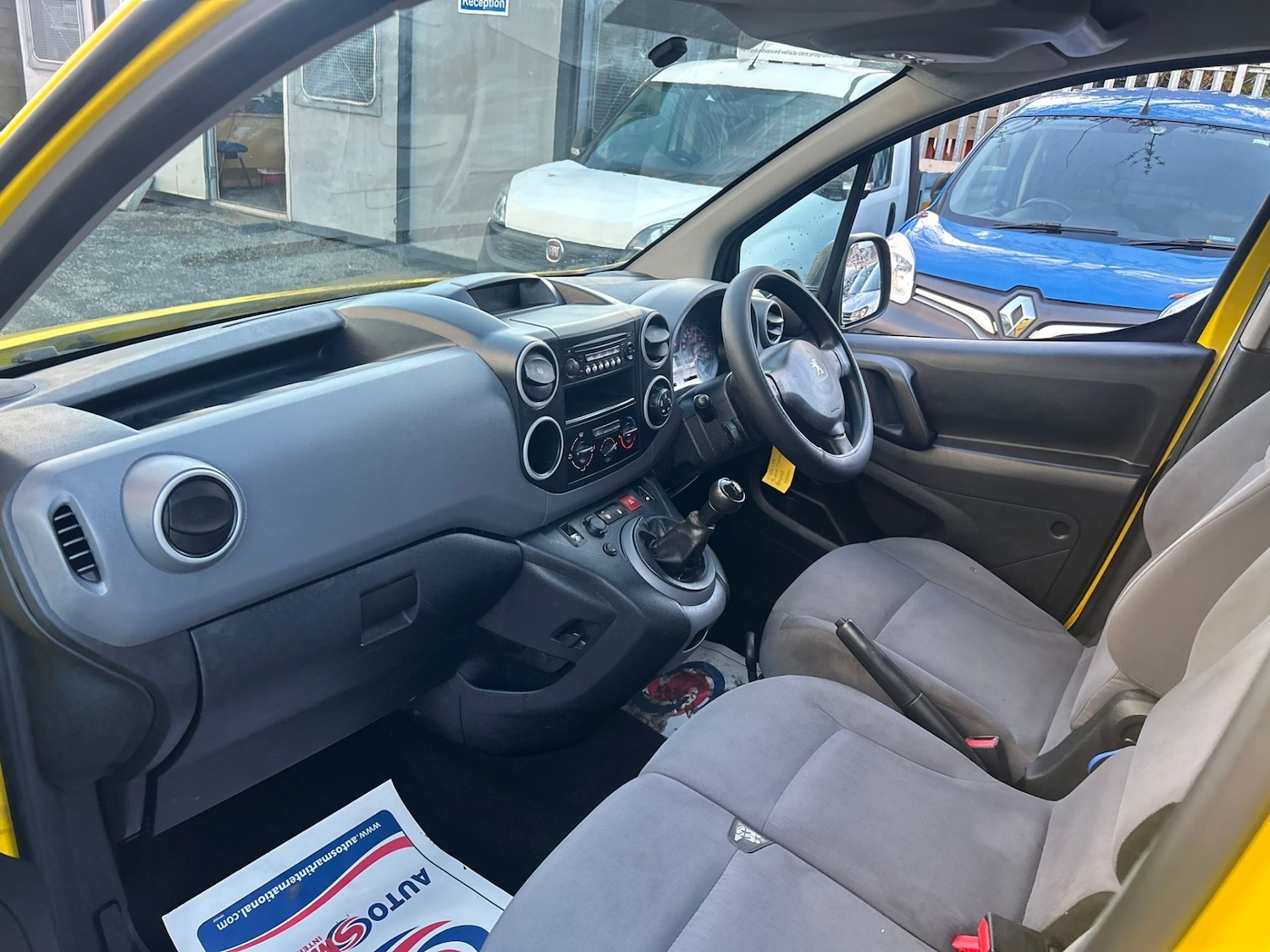 Used Peugeot Partner 2016 for sale - 77318231: Photo 11