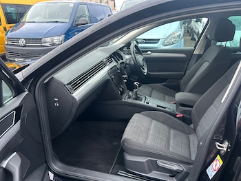 Used Volkswagen Passat 2021 for sale - 77565782: Photo