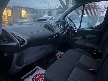 Used Ford Transit Custom 2017 for sale - 77749426: Photo