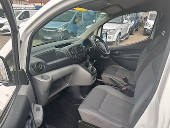 Used Nissan NV200 2015 for sale - 79448662: Photo