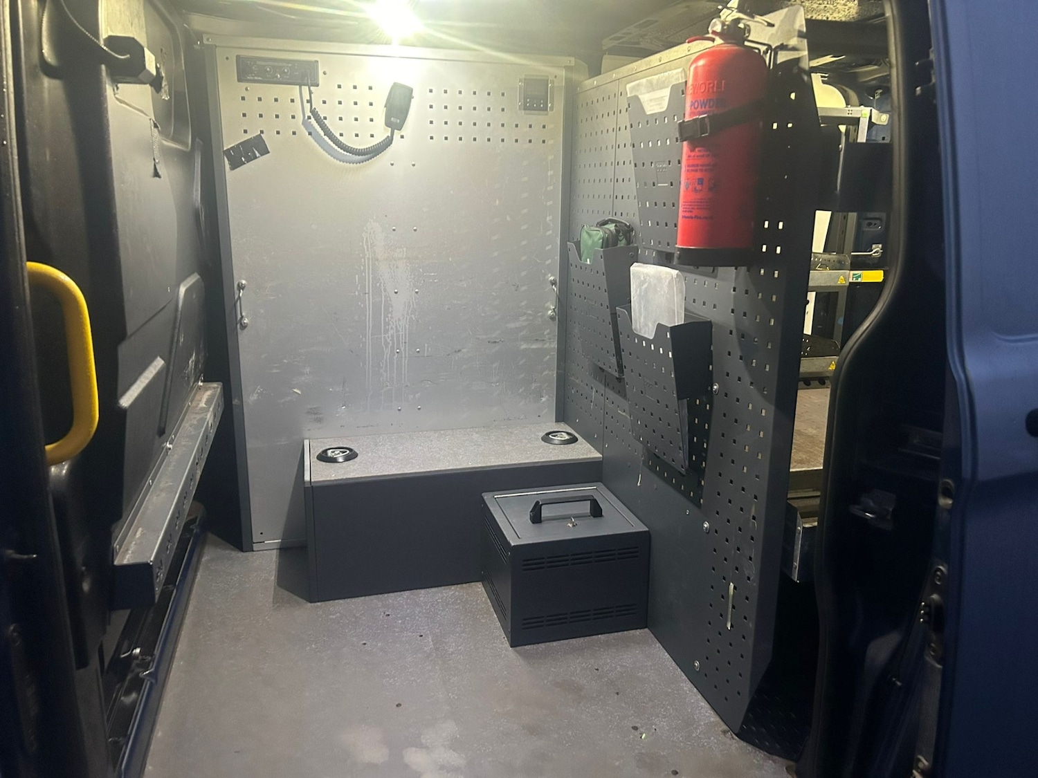 Used Ford Transit Custom 2017 for sale - 77232393: Photo 6