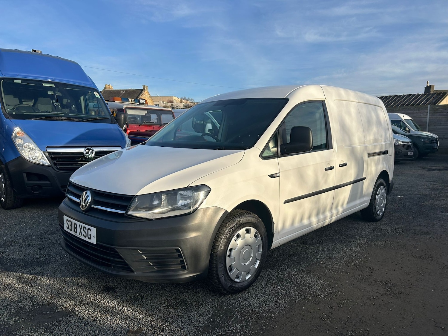 Used Volkswagen Caddy Maxi 2018 for sale - 77648474: Photo 8