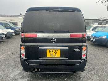Used Nissan Elgrand 2007 for sale - 75886669: Photo