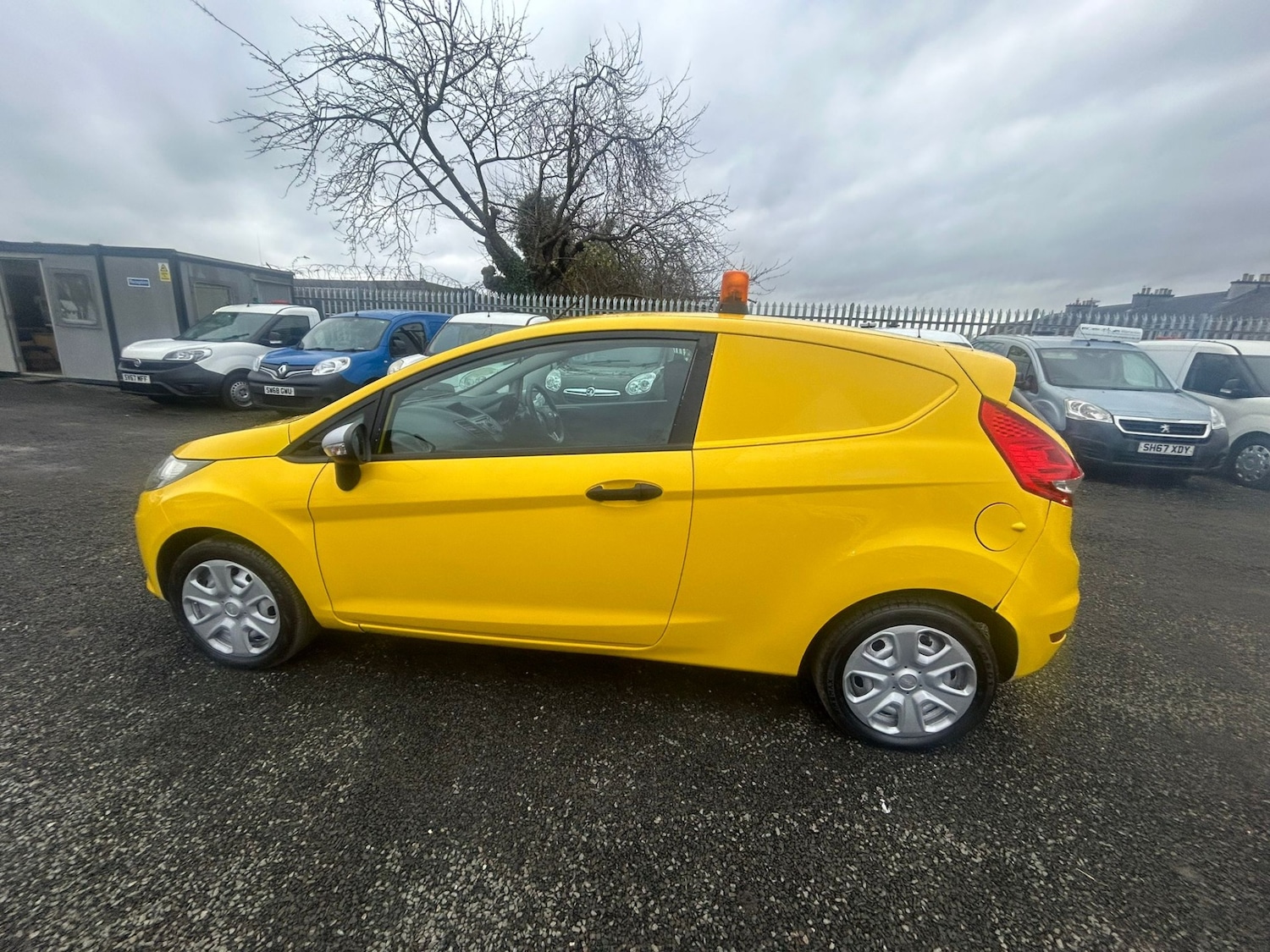 Used Ford Fiesta 2013 for sale - 77194792: Photo 10