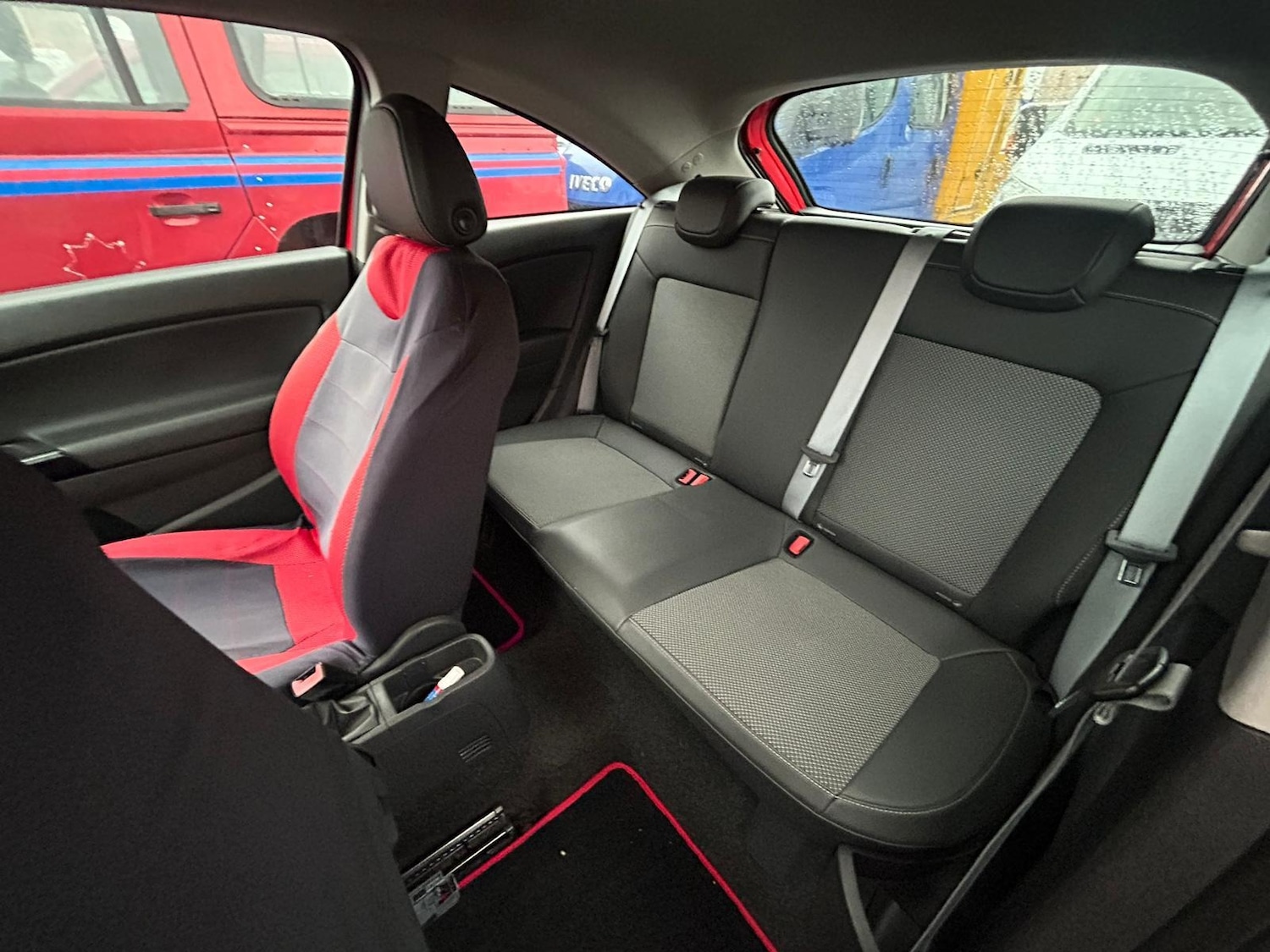 Used Vauxhall Corsa 2009 for sale - 77601526: Photo 9