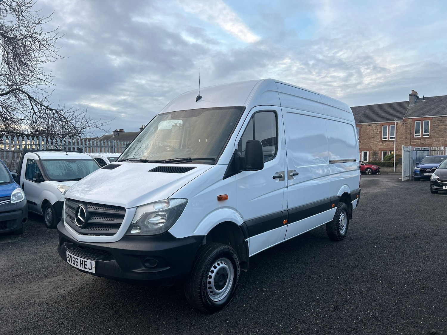Used Mercedes-Benz Sprinter 2016 for sale - 77232570: Photo 2