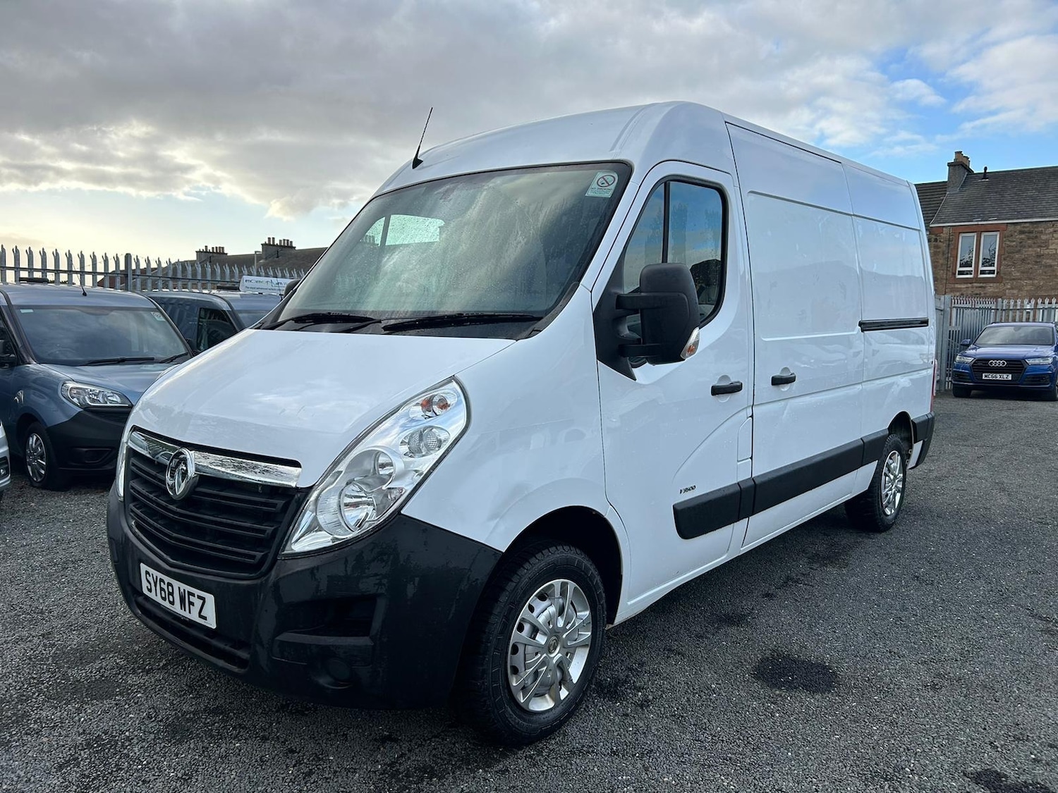 Used Vauxhall Movano 2018 for sale - 76421286: Photo 2