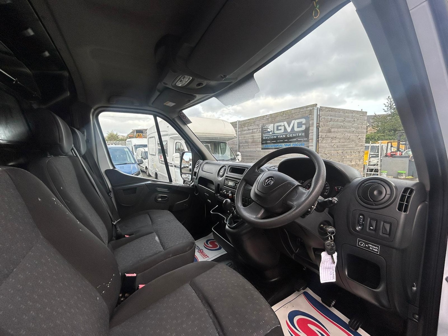 Used Vauxhall Movano 2018 for sale - 76339831: Photo 2
