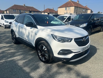 Vauxhall - Grandland X