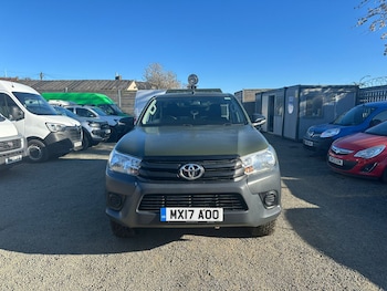 Used Toyota Hilux 2017 for sale - 78537251: Photo
