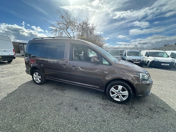 Used Volkswagen Caddy Maxi Life 2013 for sale - 78378454: Photo