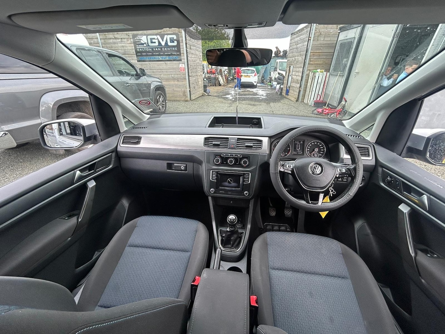 Used Volkswagen Caddy Maxi Life 2018 for sale - 76529242: Photo 16