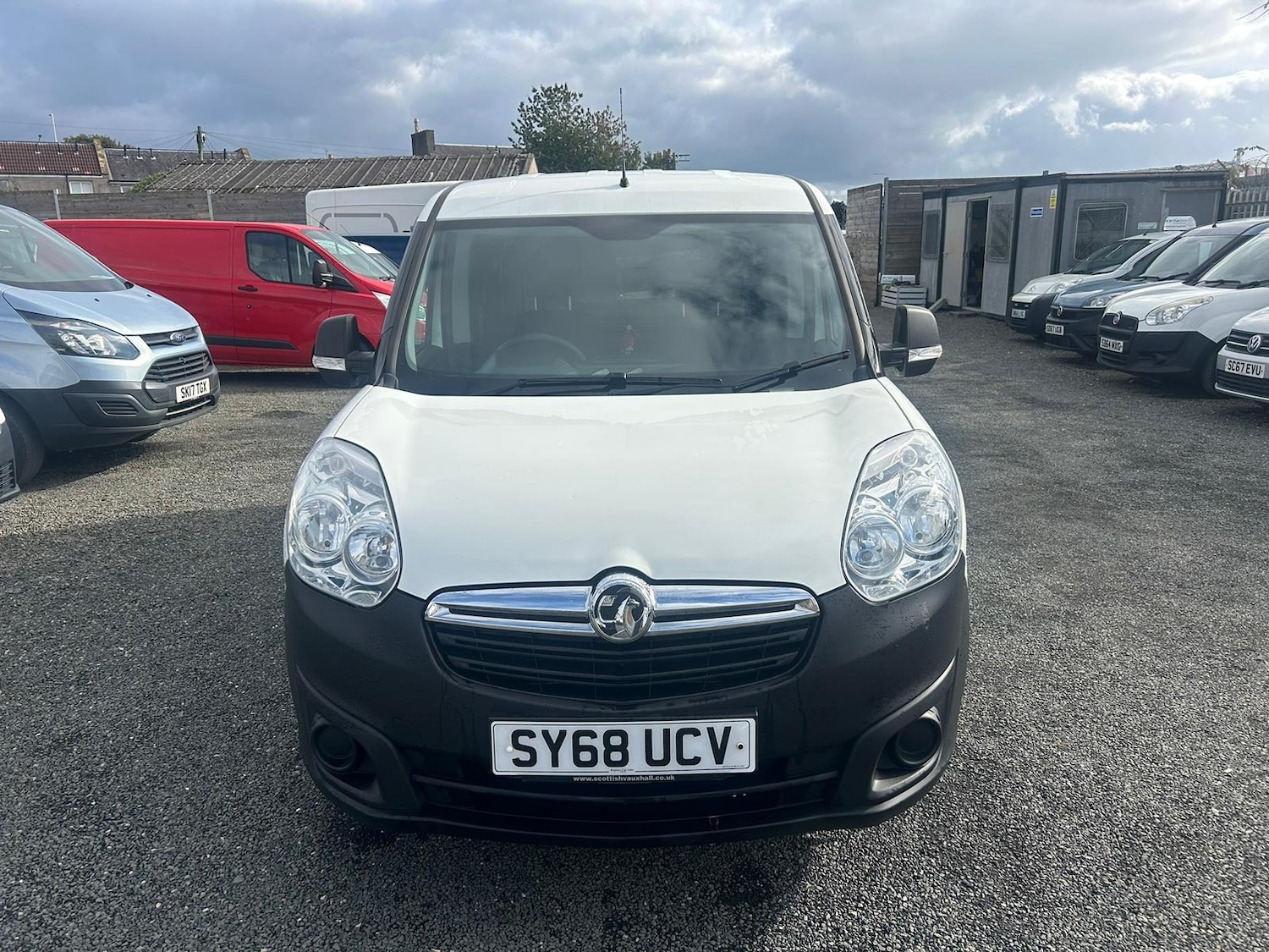 Used Vauxhall Combo 2018 for sale - 76902513: Photo 1