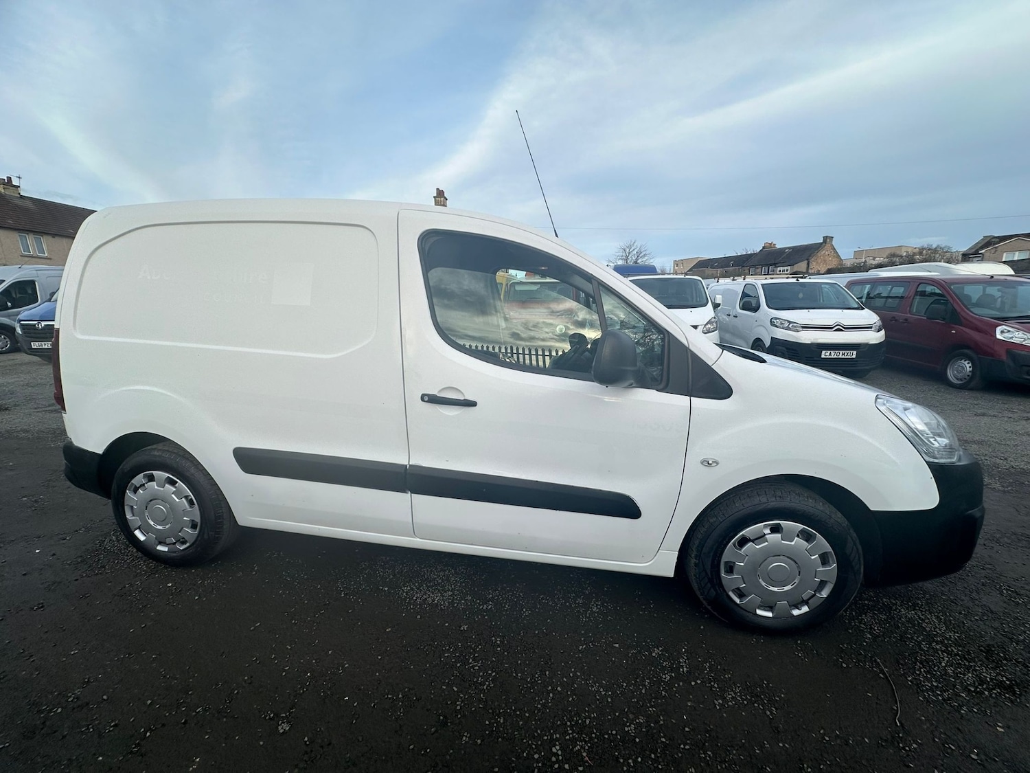 Used Citroen Berlingo 2018 for sale - 77810528: Photo 3