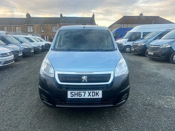 Used Peugeot Partner 2017 for sale - 76978952: Photo