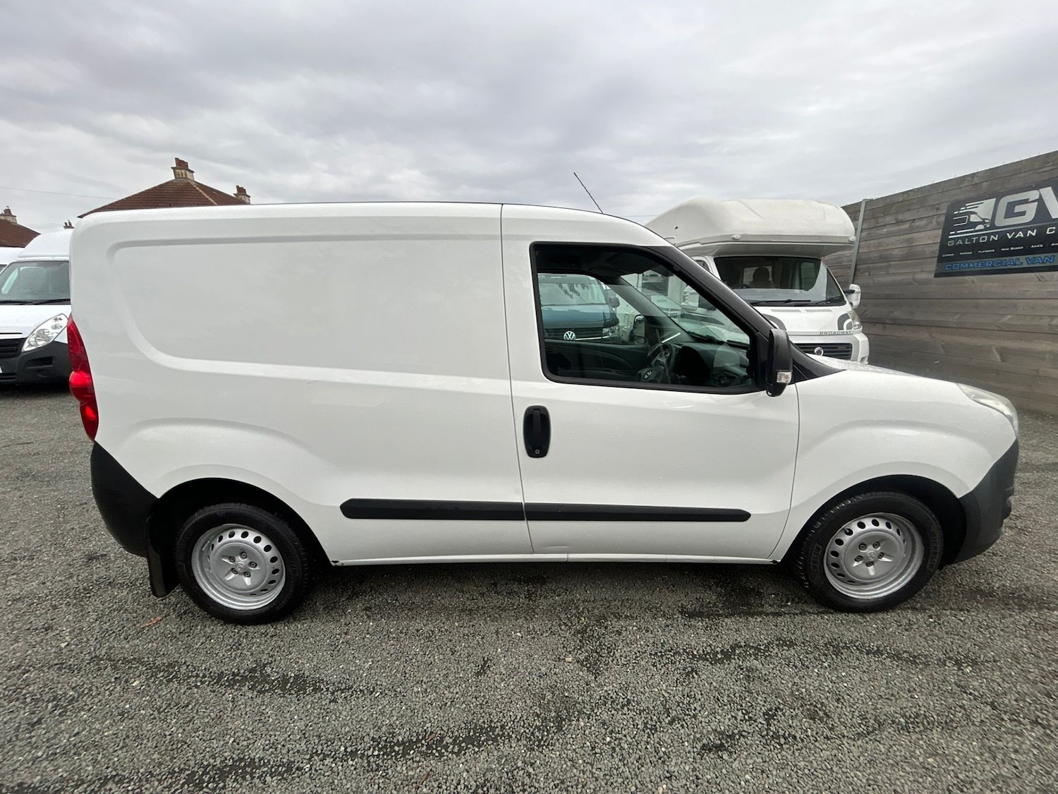 Used Vauxhall Combo 2016 for sale - 76918072: Photo 5