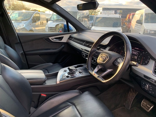 Used Audi Q7 2016 for sale - 76180811: Photo 12
