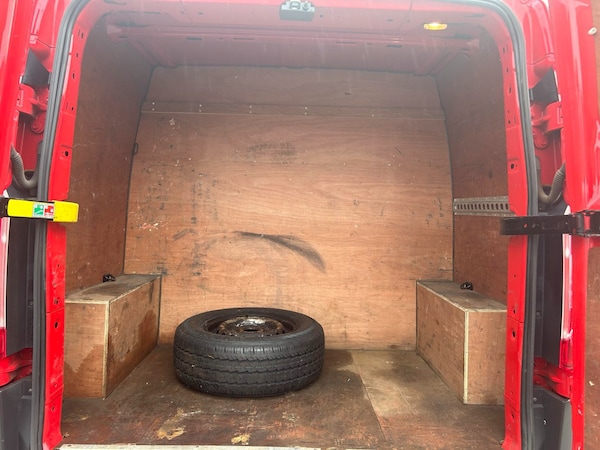 Used Ford Transit Custom 2014 for sale - 76298938: Photo 6