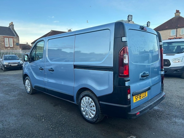 Used Vauxhall Vivaro 2016 for sale - 76205310: Photo 10