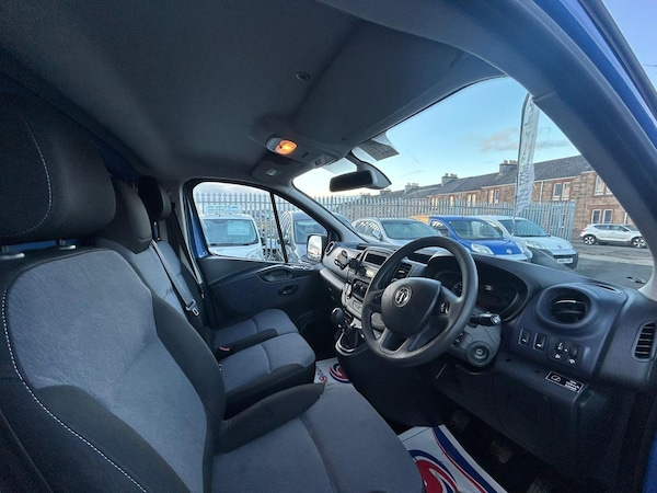 Used Vauxhall Vivaro 2016 for sale - 76205310: Photo 12