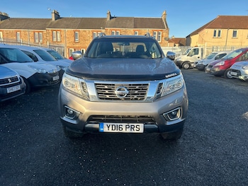 Used Nissan Navara 2016 for sale - 77257129: Photo