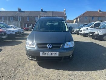 Used Volkswagen Caddy Maxi Life 2010 for sale - 78477643: Photo