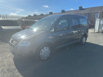 Used Volkswagen Caddy Maxi Life 2010 for sale - 78477643: Photo