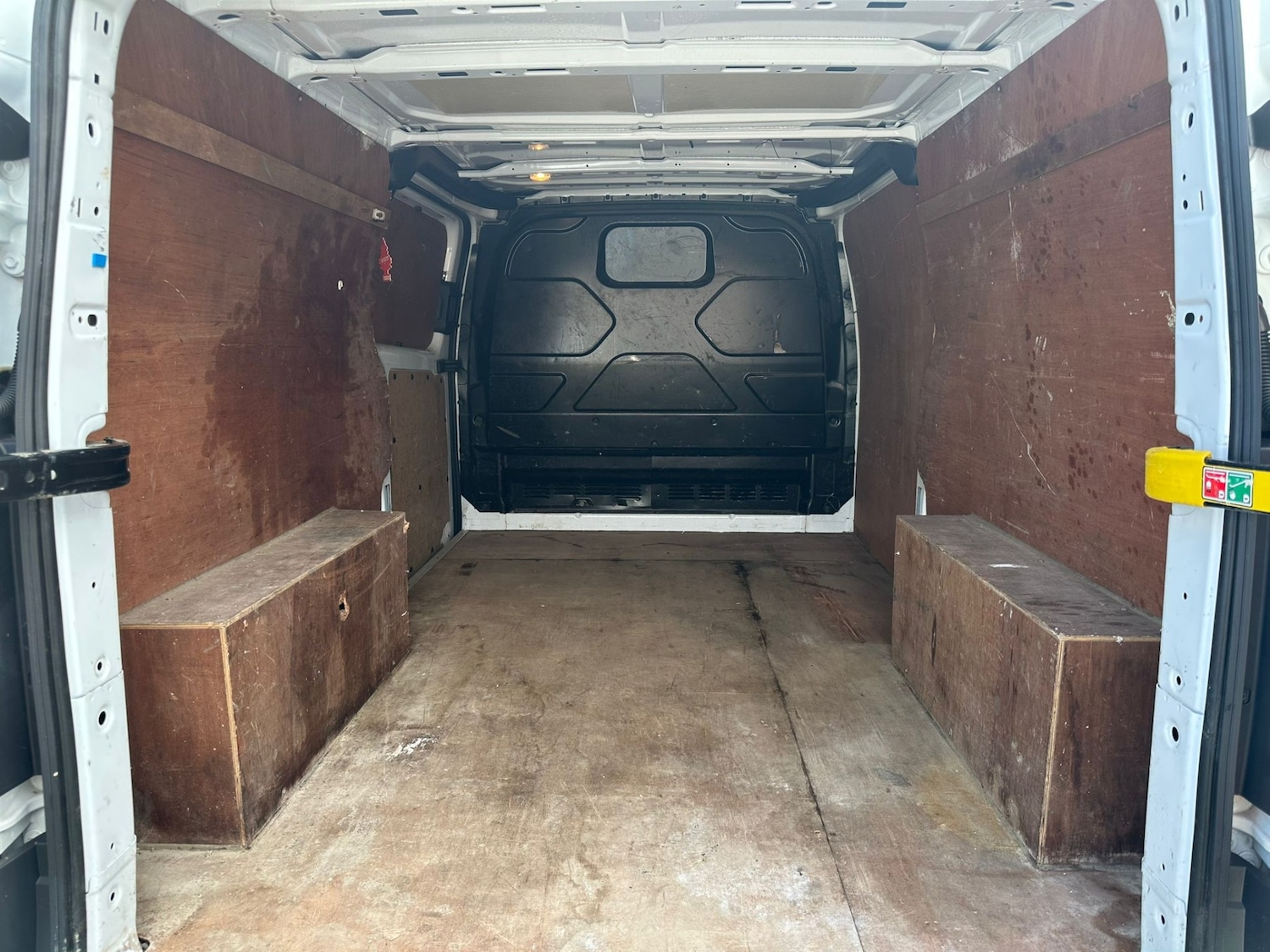 Used Ford Transit Custom 2015 for sale - 77862763: Photo 2