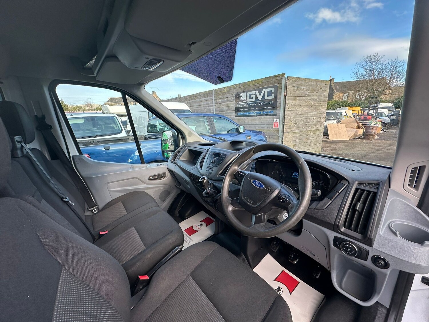 Used Ford Transit 2015 for sale - 78144118: Photo 3