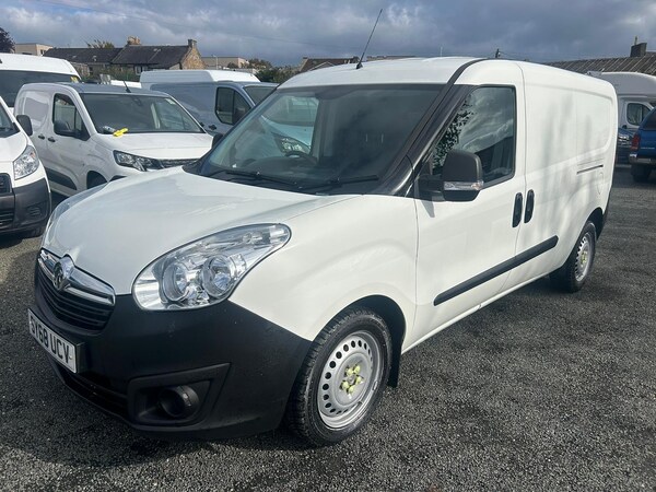 Used Vauxhall Combo 2018 for sale - 76298919: Photo 1